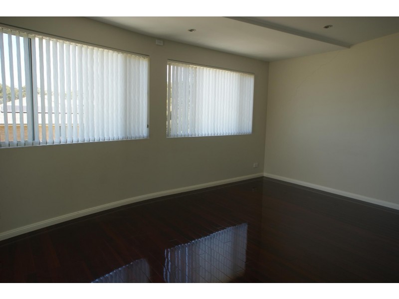 3a Henry Place, Long Beach NSW 2536