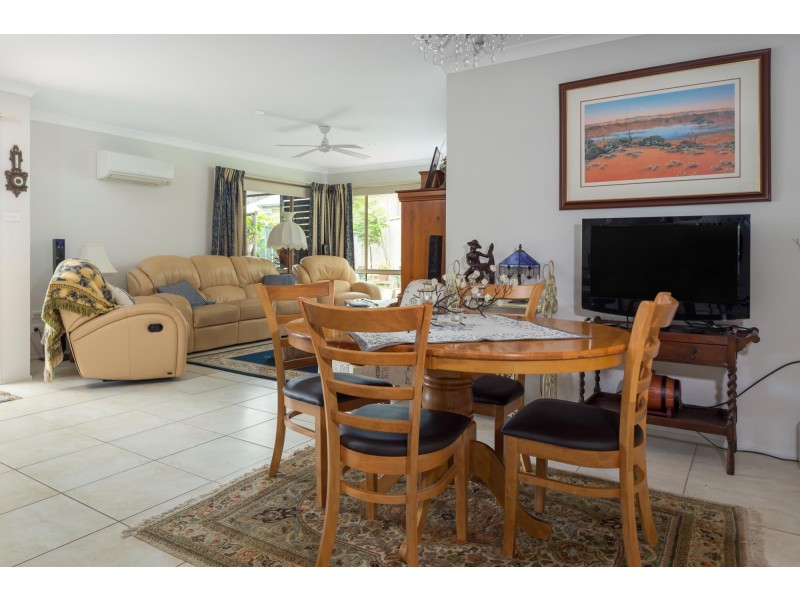 39 Canning Crescent, Sunshine Bay NSW 2536