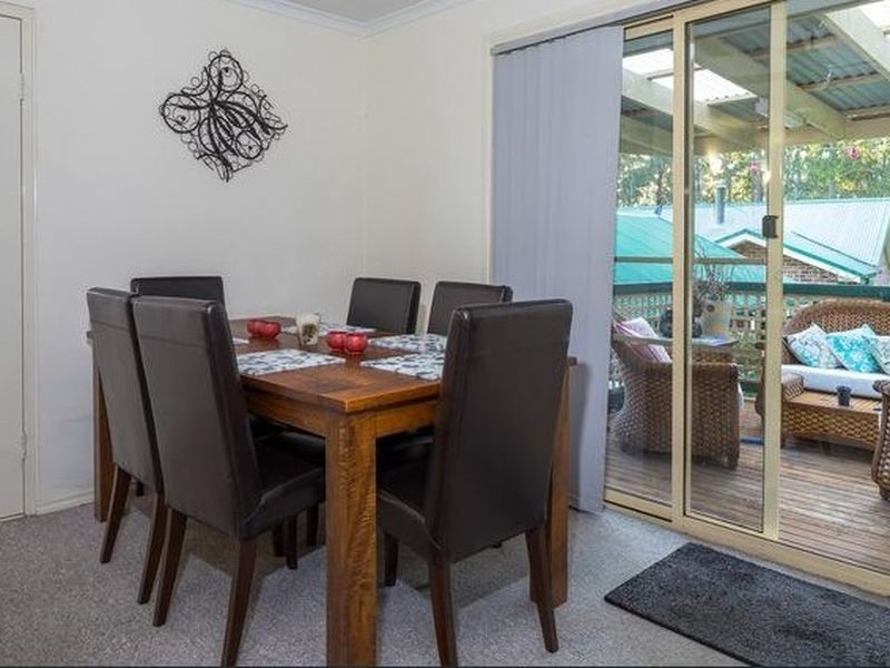 11 Barakee Drive, Long Beach NSW 2536