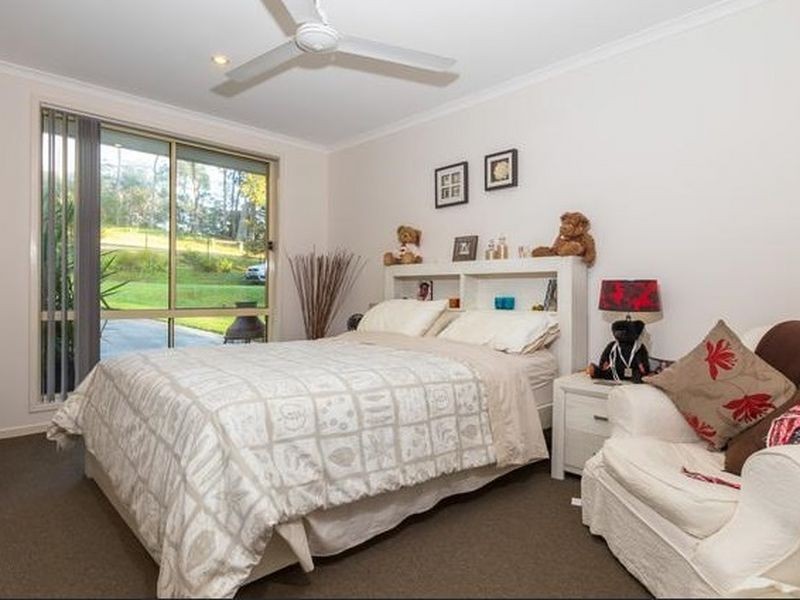 11 Barakee Drive, Long Beach NSW 2536