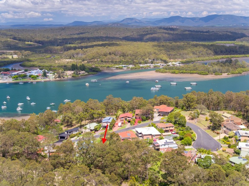 18 Penthouse Place, North Batemans Bay NSW 2536