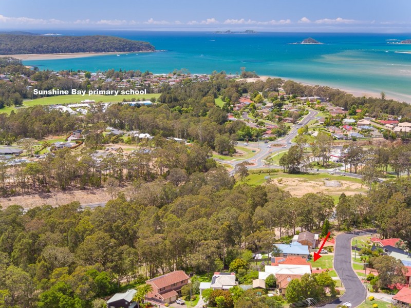 18 Penthouse Place, North Batemans Bay NSW 2536