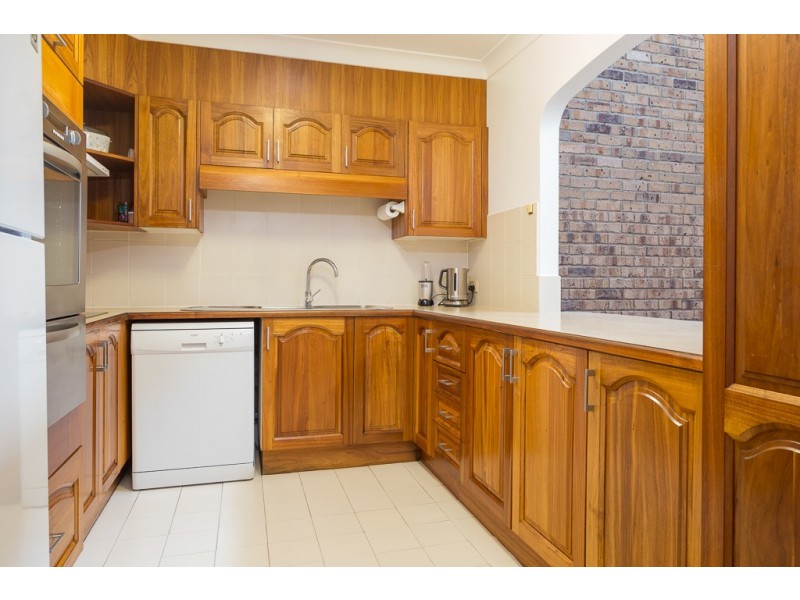 10/272 – 276 Beach Road, Batehaven NSW 2536