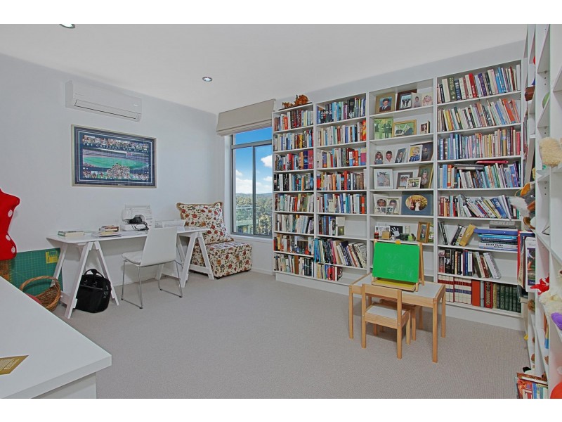 10 Mary Place, Long Beach NSW 2536