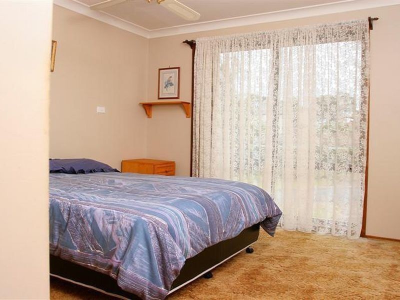 13 Marina Avenue, Surfside NSW 2536