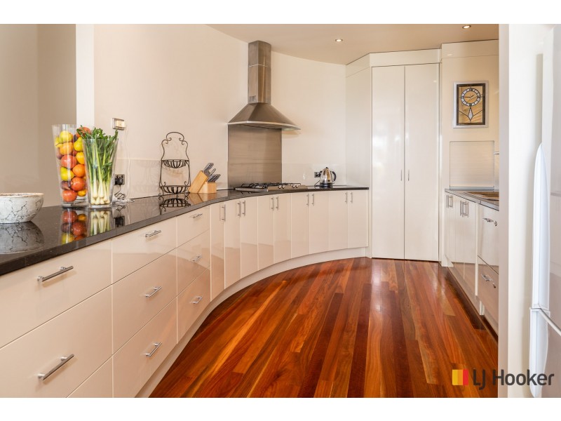 119B Beach Road, Batehaven NSW 2536