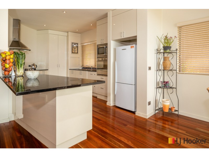 119B Beach Road, Batehaven NSW 2536