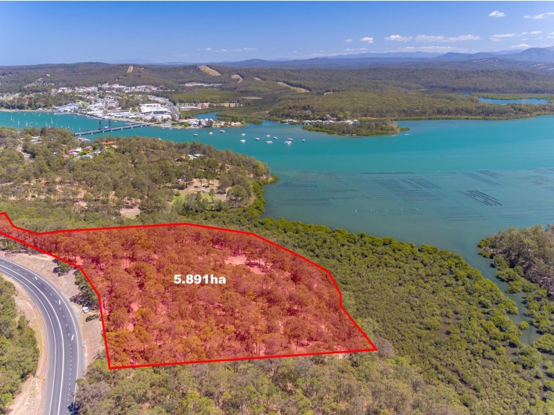 11 Kings Highway, Batemans Bay NSW 2536