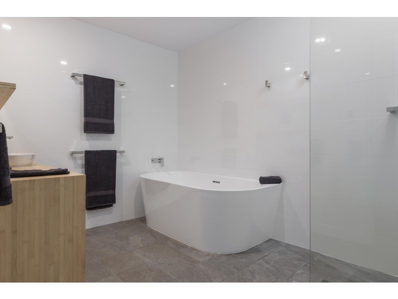 14/30 Golf Links Drive, Batemans Bay NSW 2536