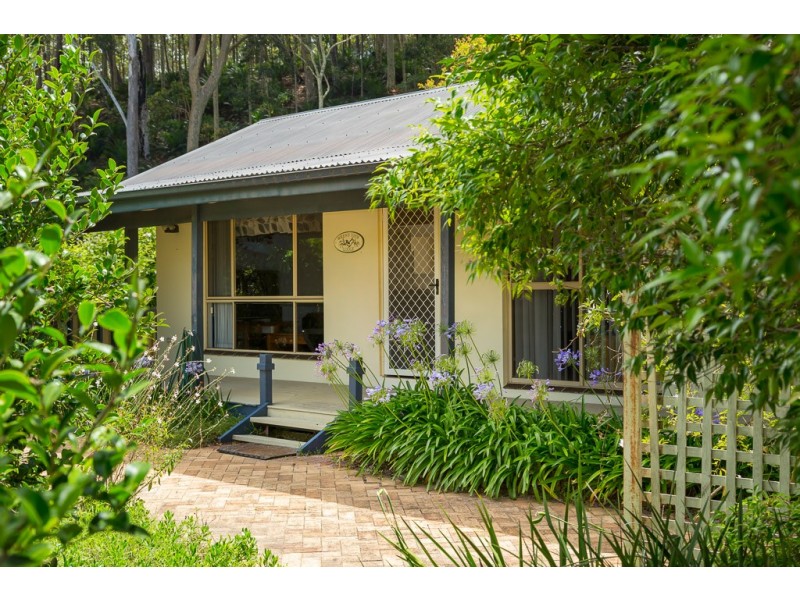 63 Maloneys Drive, Maloneys Beach NSW 2536