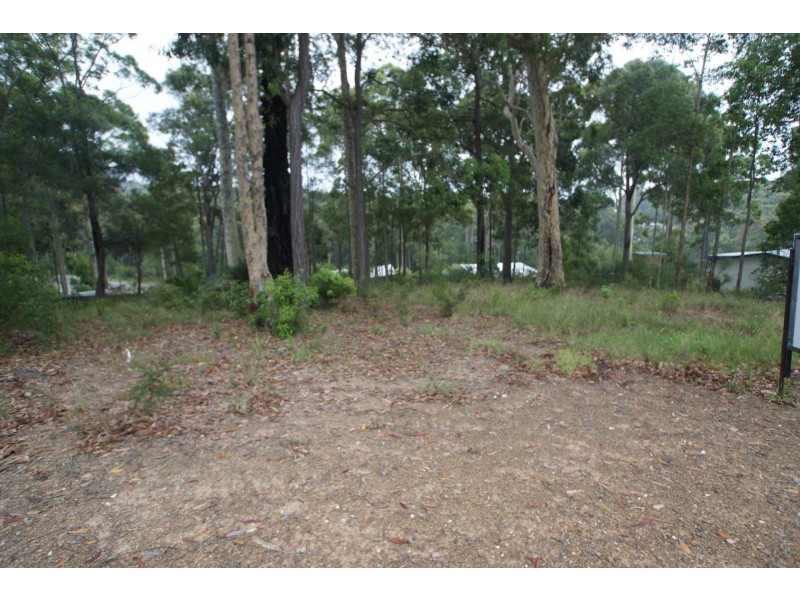 6 Warragai Place, Malua Bay NSW 2536