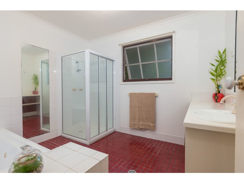 10 Nurla Avenue, Malua Bay NSW 2536