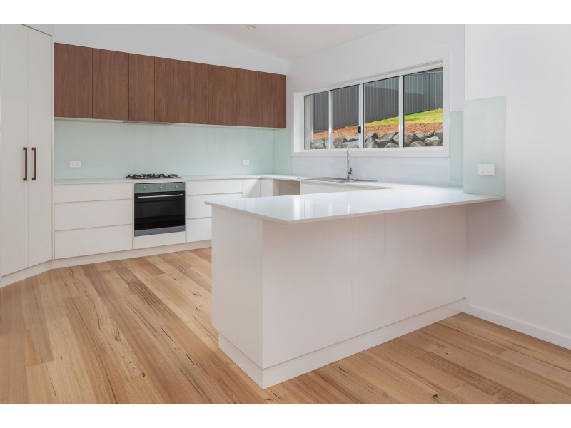 7 Bowerbird Place, Malua Bay NSW 2536