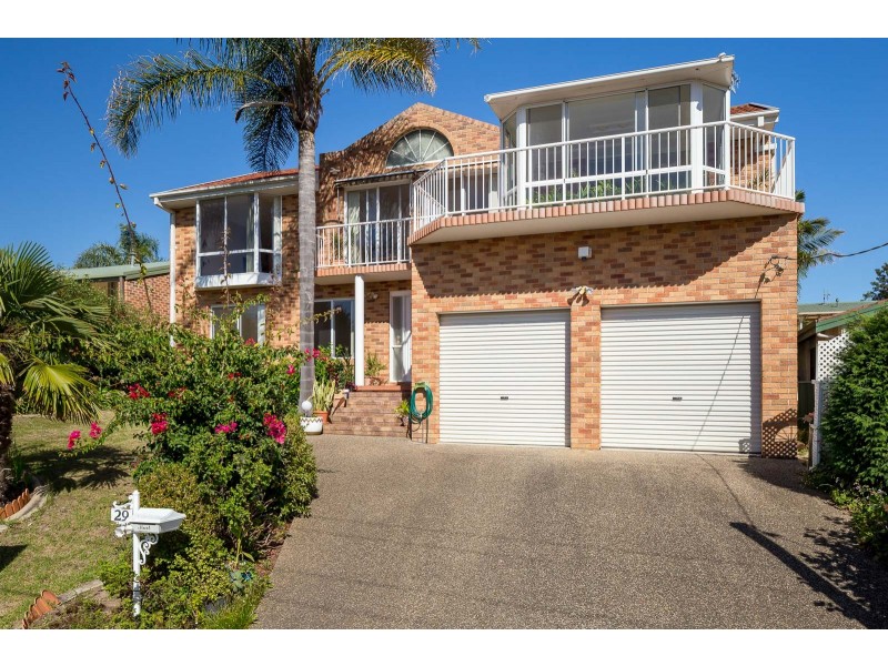29 Tasman Street, Surf Beach NSW 2536