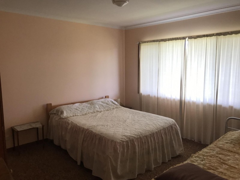 8 Belbowrie Parade, Maloneys Beach NSW 2536