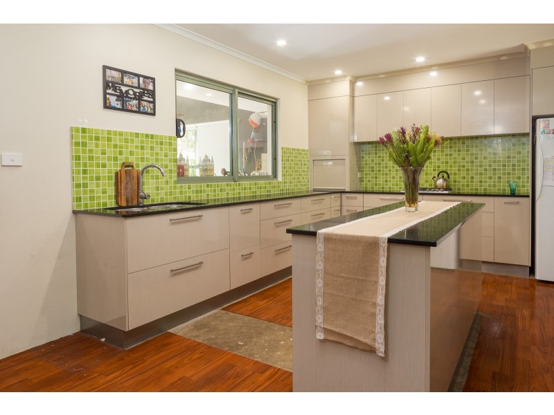 124 Gravel Road, Mogo NSW 2536