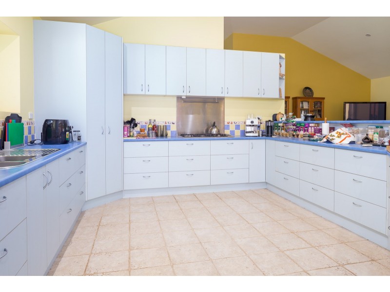 124 Gravel Road, Mogo NSW 2536