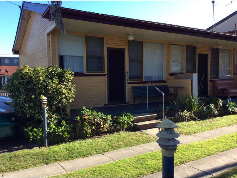 1/27 Wharf Road, Surfside NSW 2536