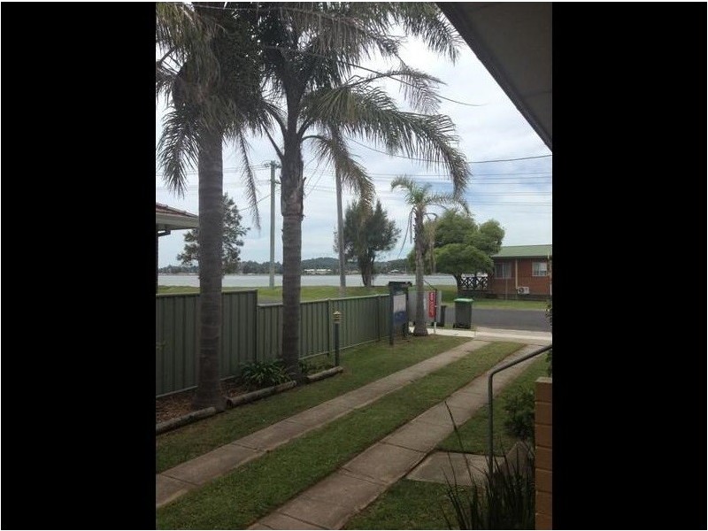 1/27 Wharf Road, Surfside NSW 2536
