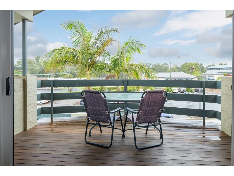 6 Camp Lane, Batemans Bay NSW 2536