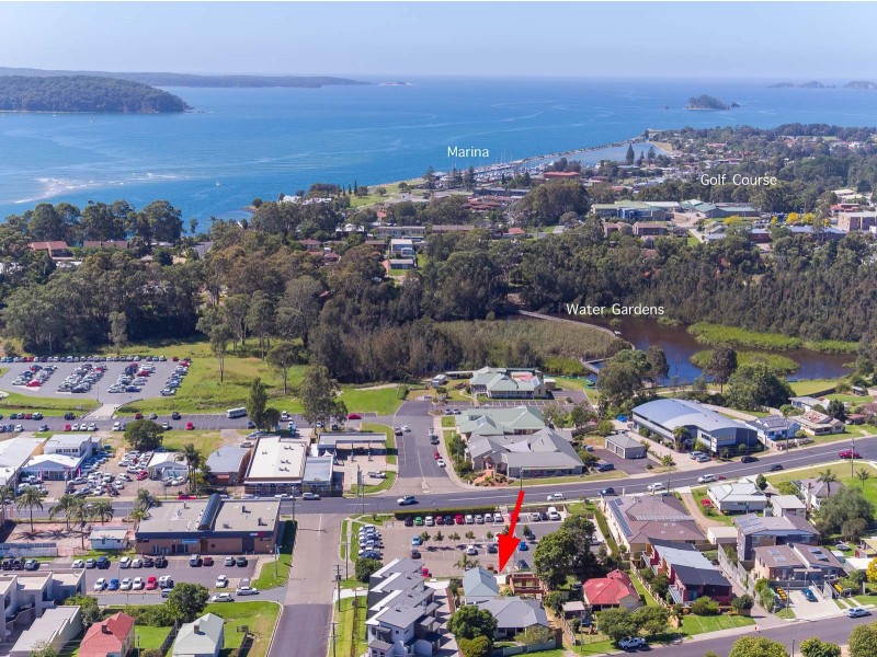 6 Camp Lane, Batemans Bay NSW 2536