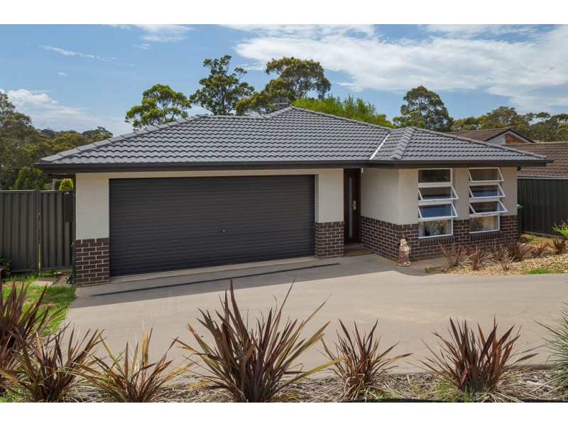2 Barrani Place, Lilli Pilli NSW 2536