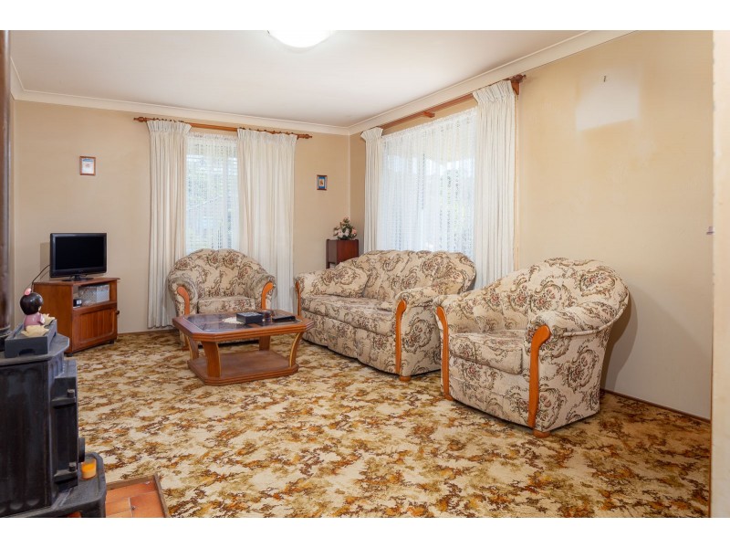 6 Binda Street, Malua Bay NSW 2536