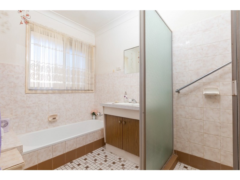 6 Binda Street, Malua Bay NSW 2536