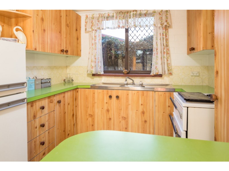 2/8 Marlin Avenue, Batemans Bay NSW 2536