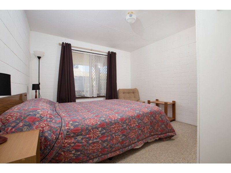 2/8 Marlin Avenue, Batemans Bay NSW 2536