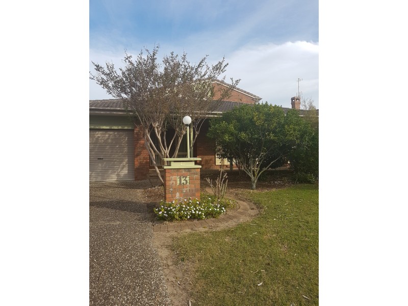 13 Belbowrie Parade, Maloneys Beach NSW 2536