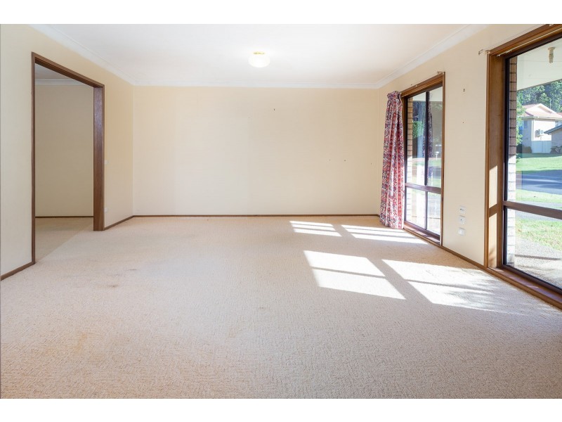 39 Melaleuca Crescent, Catalina NSW 2536