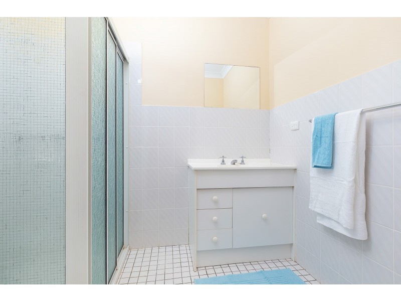 39 Melaleuca Crescent, Catalina NSW 2536