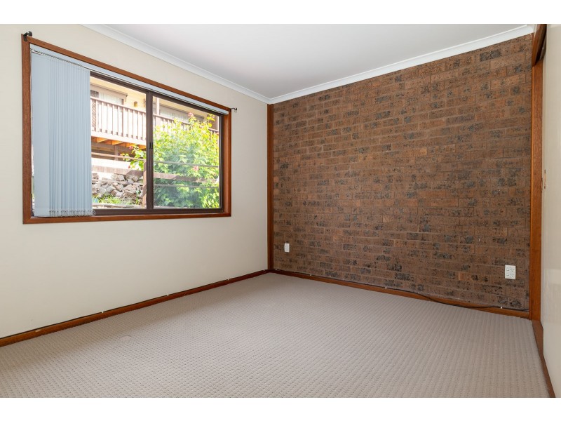 2/12 Parker Avenue, Surf Beach NSW 2536