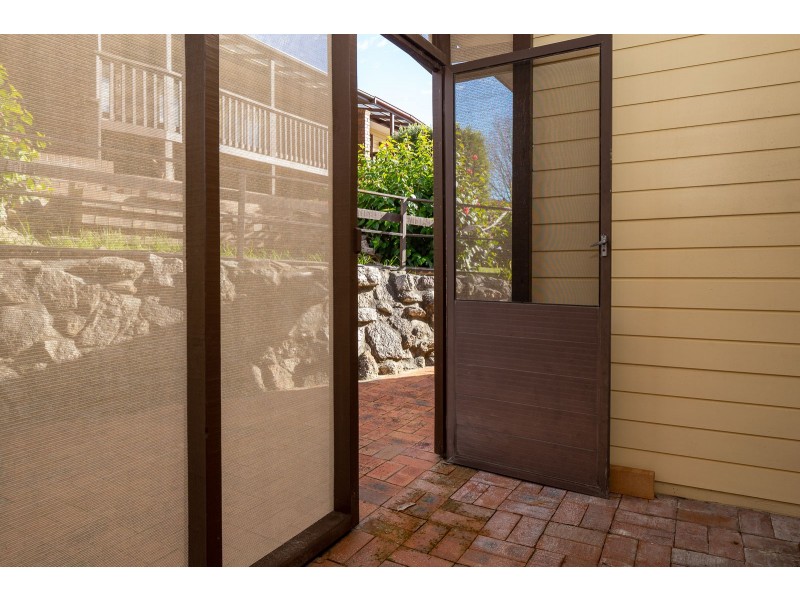 2/12 Parker Avenue, Surf Beach NSW 2536