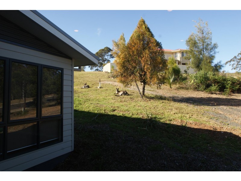 42B Broomfield Cres, Long Beach NSW 2536