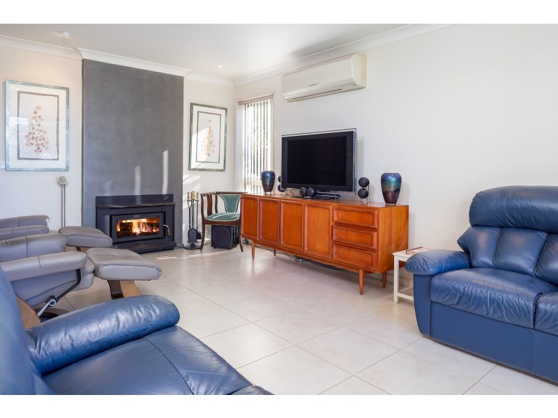 85 Vista Avenue, Catalina NSW 2536