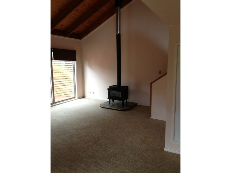 8 Northcove Road, Long Beach NSW 2536