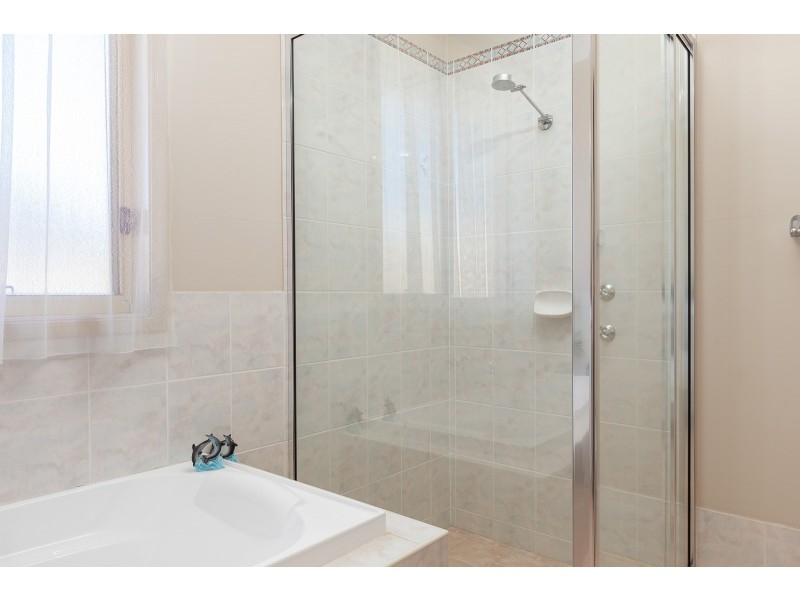 40 Courtenay Crescent, Long Beach NSW 2536