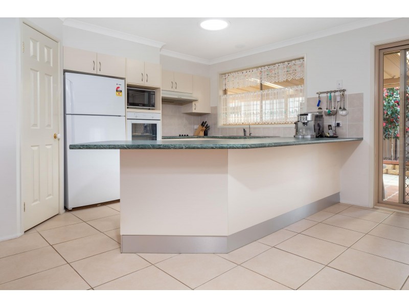 42 Bellbird Drive, Malua Bay NSW 2536