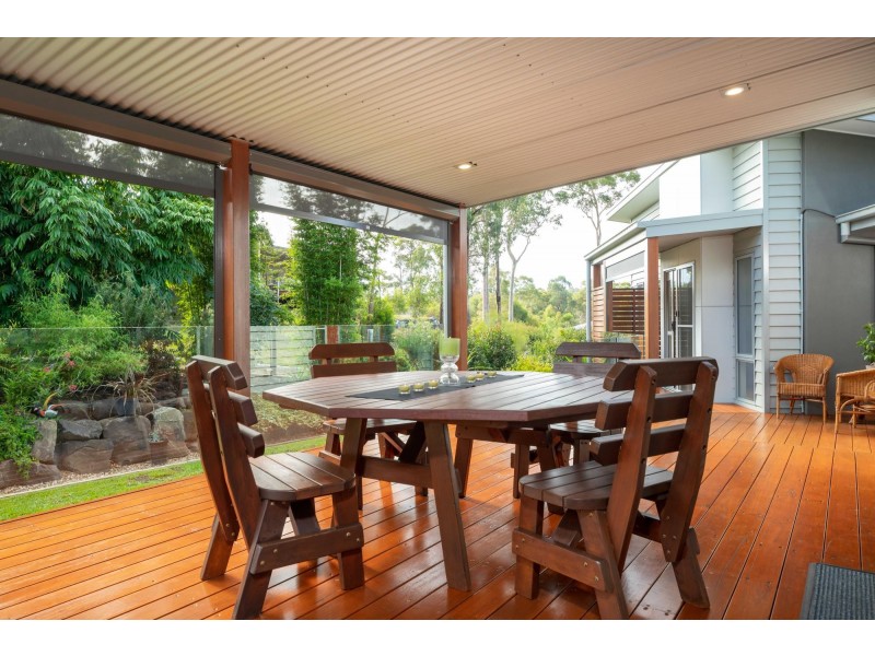 4 Spotted Gum Place, North Batemans Bay NSW 2536