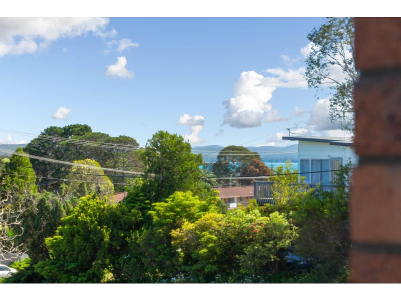 2 Joseph Street, Batehaven NSW 2536