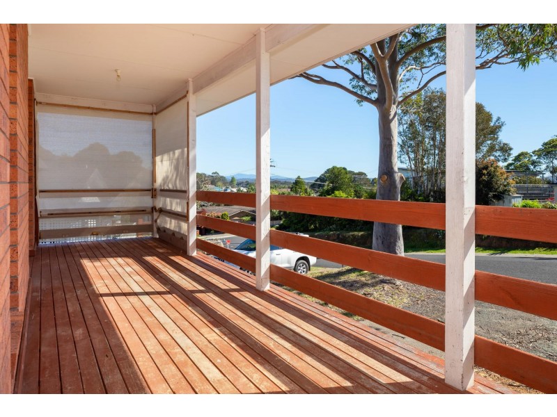 2 Joseph Street, Batehaven NSW 2536