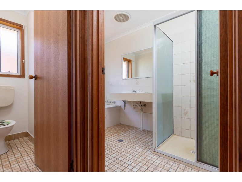 2 Joseph Street, Batehaven NSW 2536