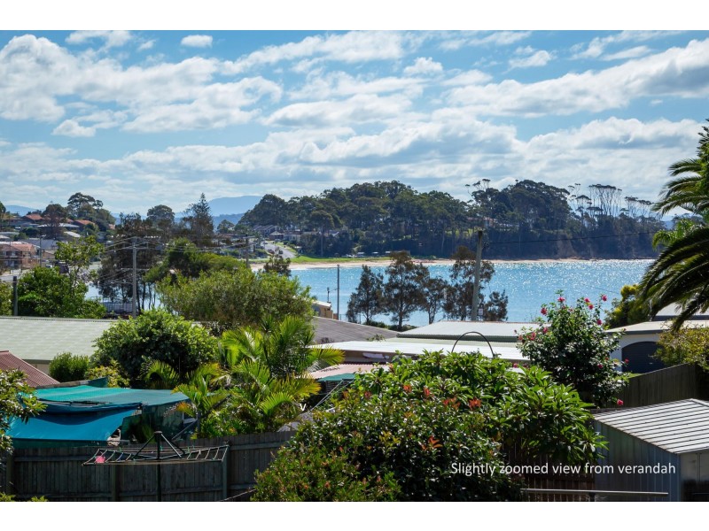 16 Bronte Crescent, Sunshine Bay NSW 2536