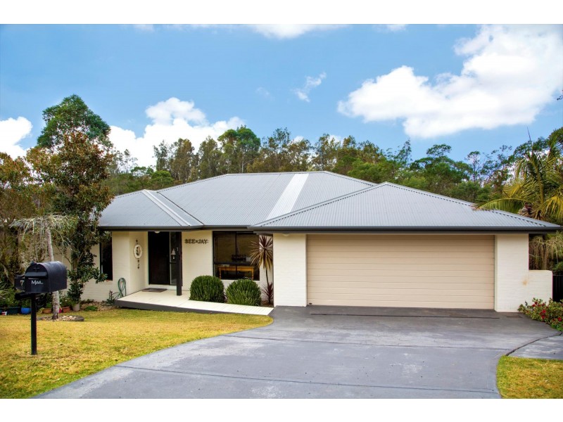 7 Oakwood Way, Catalina NSW 2536