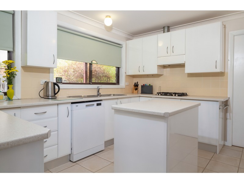 5 Sturt Place, Denhams Beach NSW 2536