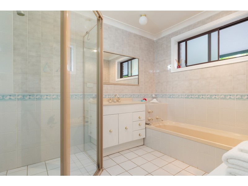 5 Sturt Place, Denhams Beach NSW 2536