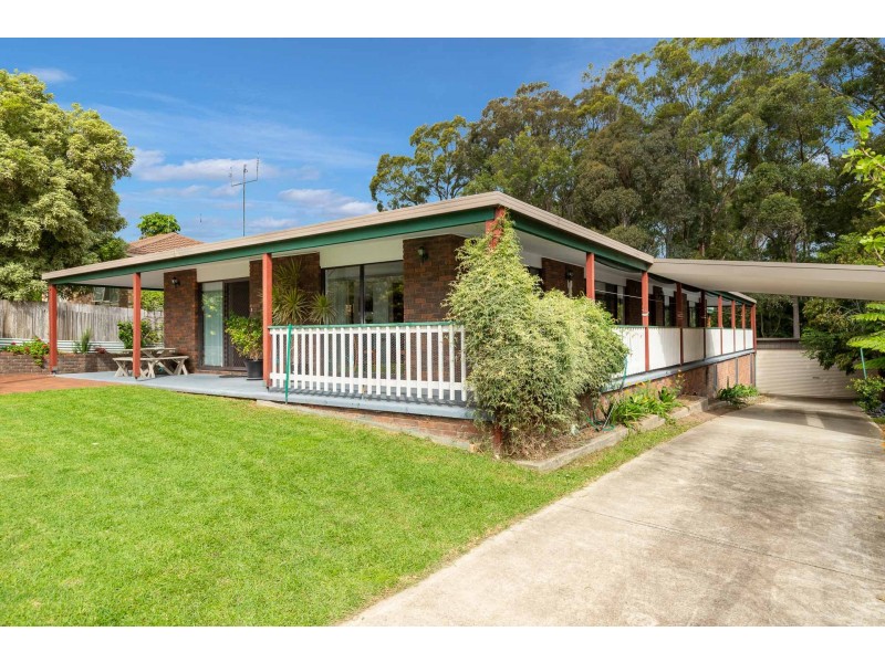 5 Sturt Place, Denhams Beach NSW 2536