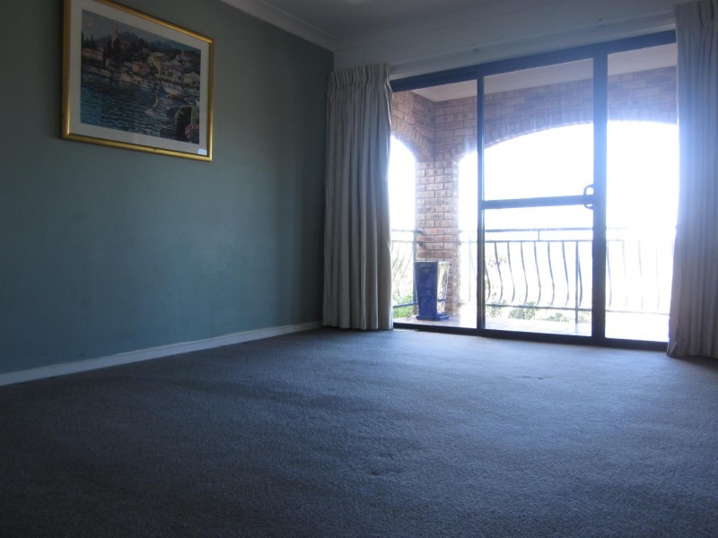 1/38 Tallawang Ave, Malua Bay NSW 2536